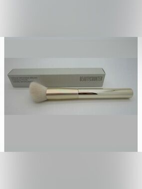 BEAUTYCOUNTER Cream Bronzer Brush